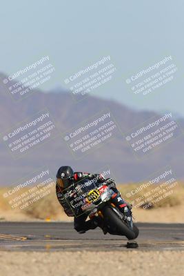 media/Mar-22-2025-CVMA (Sat) [[462c0ffedb]]/Race 13-Amateur Supersport Middleweight/